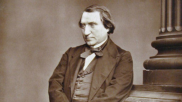 Ernest Renan ( 1823 - 1892 )